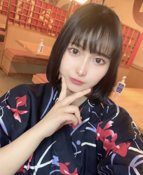 浅川まりなプロフィール